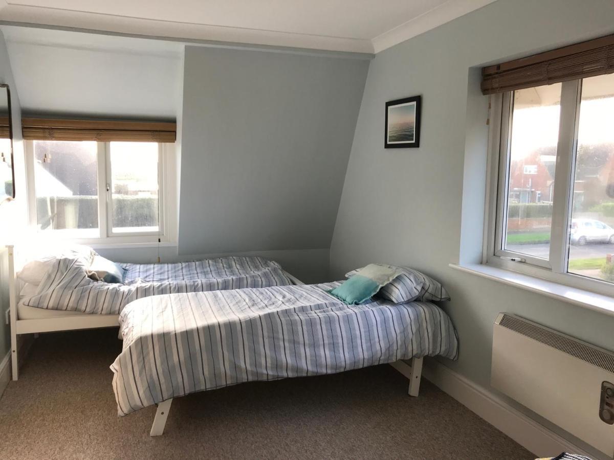 Wittering Holiday Home East Wittering Room photo